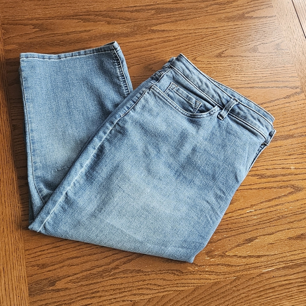 Lee Denim Women's Capris ... Size 20M